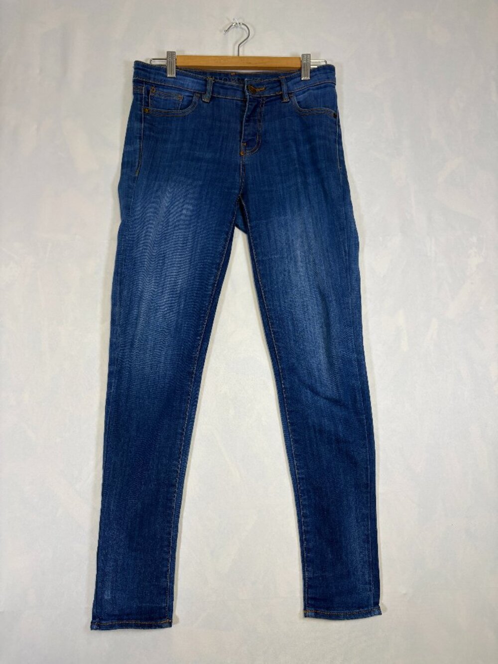 Women’s Buffalo David Bitton Jeans Size 8 W30 Slim Straight Medium Wash Denim